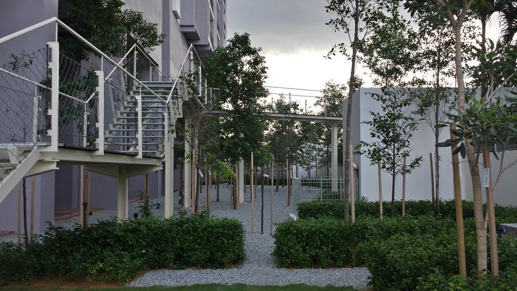 Getaway Residence At サイバージャヤ エクステリア 写真